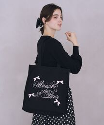 リボンブランドロゴ刺繍スクエアトートバッグ