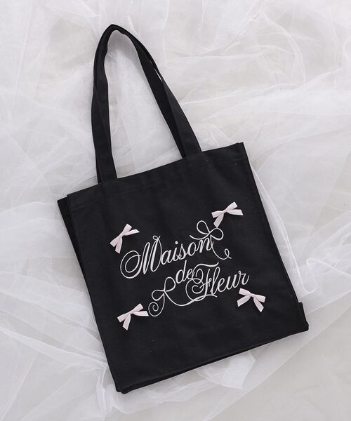 Maison de FLEUR(メゾンドフルール)の「リボンブランドロゴ刺繍スクエアトートバッグ(トートバッグ・レディース・ピンク/ブラック・FREE)」の4枚目の写真