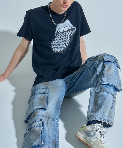 LuVLEE(ラヴリー)の「THE ROLLING STONES TONGUE T-SHIRT(Tシャツ/カットソー・メンズ・ホワイト・MEDIUM/LARGE/X-LARGE)」の2枚目の写真