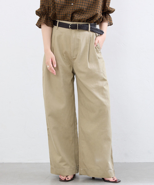 IENA(イエナ)の「BLACK コットンチノパンツ(チノパンツ・レディース・ベージュ/ネイビー・38/34/36)」の1枚目の写真