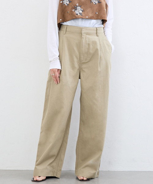 IENA(イエナ)の「BLACK コットンチノパンツ(チノパンツ・レディース・ベージュ/ネイビー・38/34/36)」の15枚目の写真