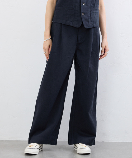 IENA(イエナ)の「BLACK コットンチノパンツ(チノパンツ・レディース・ベージュ/ネイビー・38/34/36)」の8枚目の写真