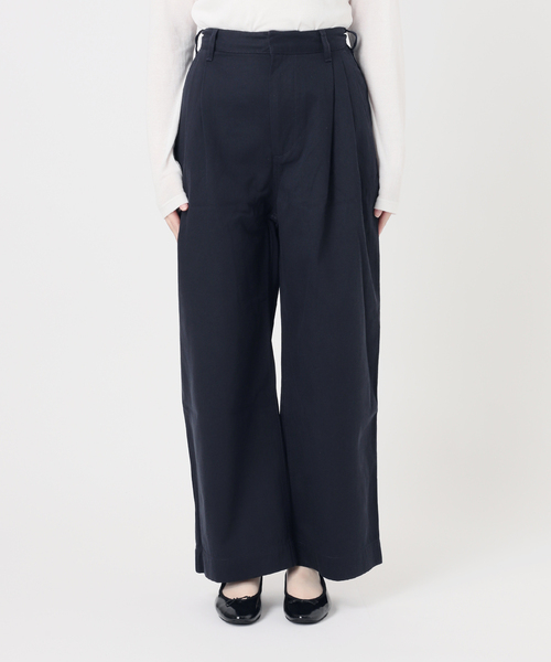 IENA(イエナ)の「BLACK コットンチノパンツ(チノパンツ・レディース・ベージュ/ネイビー・38/34/36)」の20枚目の写真