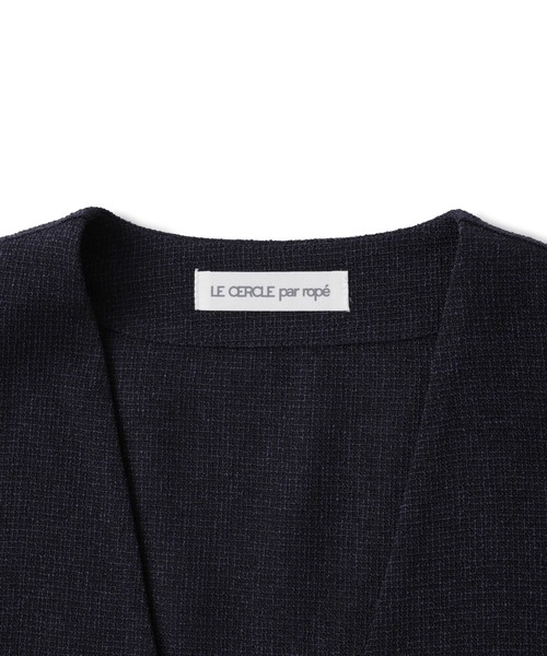 le cercle ADAM ET ROPE'(ルセルクルアダムエロペ)の「サマーツイードノーカラーカーディガン/セットアップ対応(カーディガン/ボレロ・メンズ・ブラック/ネイビー・L/M/LL)」の12枚目の写真