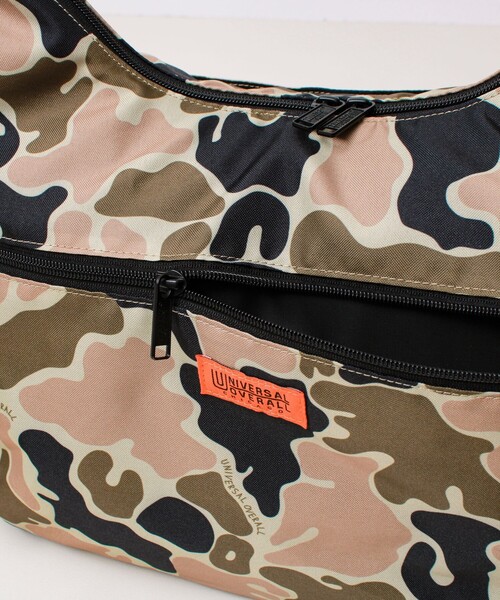 UNIVERSAL OVERALL(ユニバーサルオーバーオール)の「【UNIVERSAL OVERALL】ANYTIME shoulder bag(ショルダーバッグ・メンズ・カモフラージュ/ブラック・FREE)」の9枚目の写真