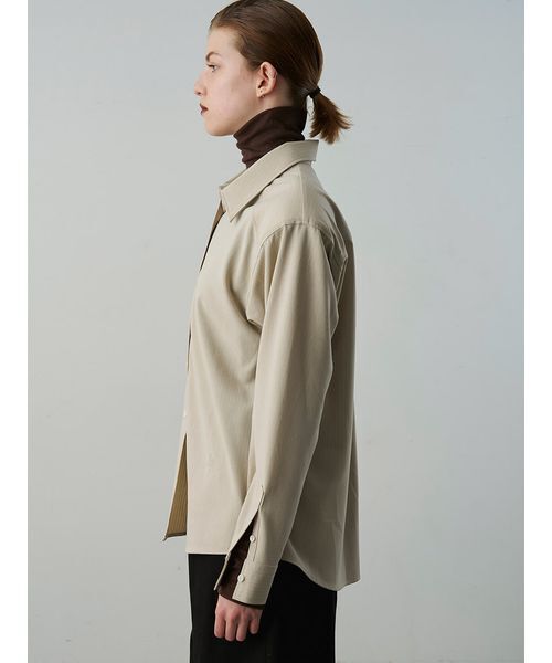 Henon.（ヘノン）の「パワーショルダーシャツ（シャツ/ブラウス・レディース・ベージュ/ダークグレー・F）」の19枚目の写真