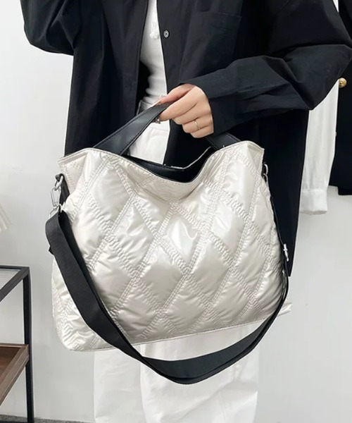 Miniministore（ミニミニストア）の「メタリックキルティング ショルダーバッグ（ショルダーバッグ・レディース・ブラック/シルバー/アイボリー・FREE）」の15枚目の写真