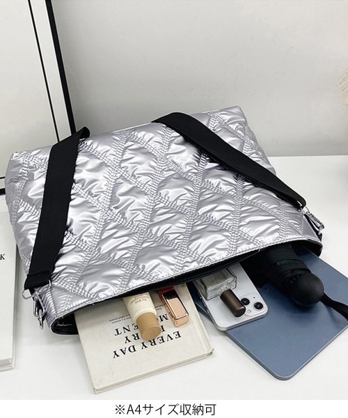 Miniministore（ミニミニストア）の「メタリックキルティング ショルダーバッグ（ショルダーバッグ・レディース・ブラック/シルバー/アイボリー・FREE）」の13枚目の写真