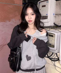 Divided Heart Patch Hood Zip Up Charcoal