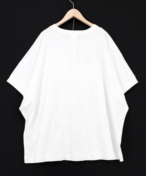 ScoLar(スカラー)の「162730:リボン付き もふもふハチワレネコ柄Tシャツ(Tシャツ/カットソー・レディース・オフホワイト/パープル/チャコールグレー・M)」の12枚目の写真