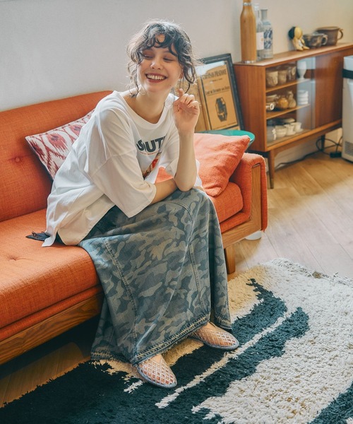 niko and...（ニコアンド）の「リメイクフレアスカート　[NKJ 2026AW]（デニムスカート・レディース・カーキ/サックスブルー/チャコール・LARGE/MEDIUM）」の17枚目の写真