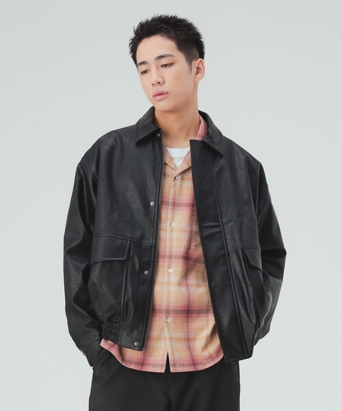 BEAMS HEART（ビームスハート）の「フェイクレザー クラシック ブルゾン（ブルゾン・メンズ・ダークブラウン/ブラック・LARGE/SMALL/MEDIUM）」の5枚目の写真