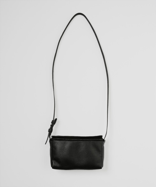 20/80(テゥエンティーエイティー)の「【20/80】トゥエンティーエイティー/ COW LEATHER BOX SHOULDER BAG(ショルダーバッグ・メンズ・ブラック・FREE)」の1枚目の写真