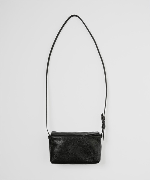 20/80(テゥエンティーエイティー)の「【20/80】トゥエンティーエイティー/ COW LEATHER BOX SHOULDER BAG(ショルダーバッグ・メンズ・ブラック・FREE)」の3枚目の写真