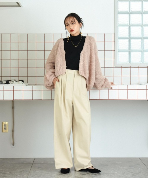 hinari(ヒナリ)の「カーブチノパンツ(チノパンツ・レディース・ベージュ/ブラウン/アイボリー・FREE/X-SMALL/SMALL)」の14枚目の写真