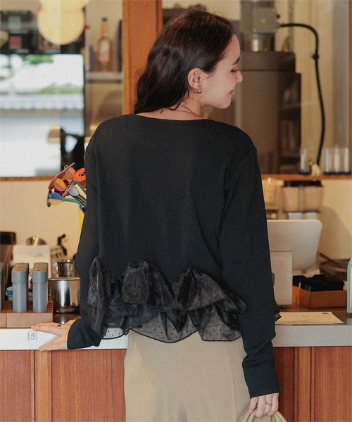 titivate(ティティベイト)の「裏起毛ウェーブフリル長袖トップス(Tシャツ/カットソー・レディース・ブラック系その他/ブラック/オフホワイト/チャコール・M/L)」の17枚目の写真