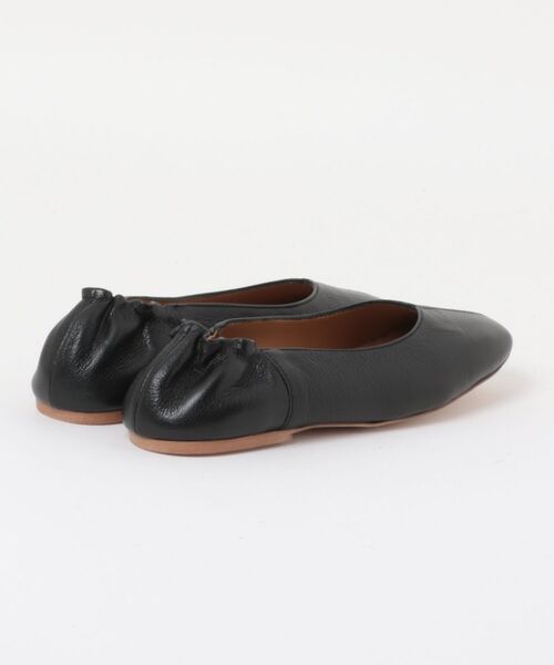 A.P.C.(アーペーセー)の「BALLERINES JULIET(バレエシューズ・レディース・ブラック・36/39/38/37)」の2枚目の写真