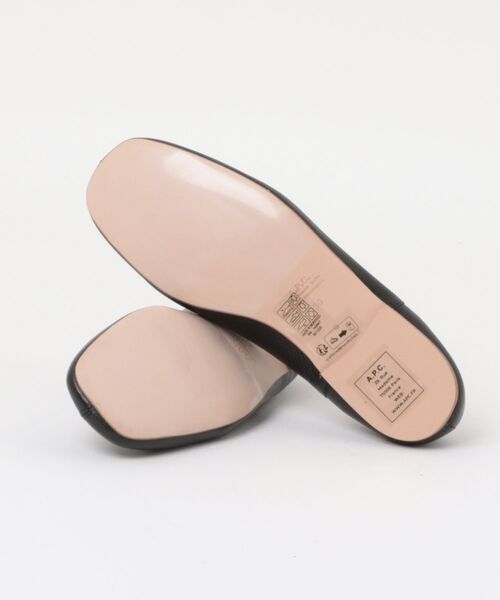 A.P.C.(アーペーセー)の「BALLERINES JULIET(バレエシューズ・レディース・ブラック・36/39/38/37)」の3枚目の写真