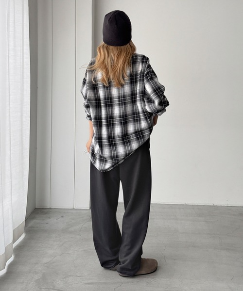 CANAL JEAN（キャナルジーン）の「diggity　裾ボタンスウェットパンツ（スウェットパンツ・レディース・チャコールグレー/ブラック・ONE SIZE）」の6枚目の写真