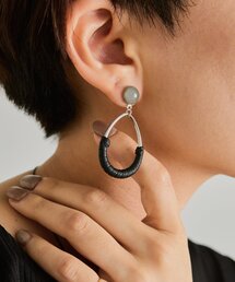 ラップフープピアス