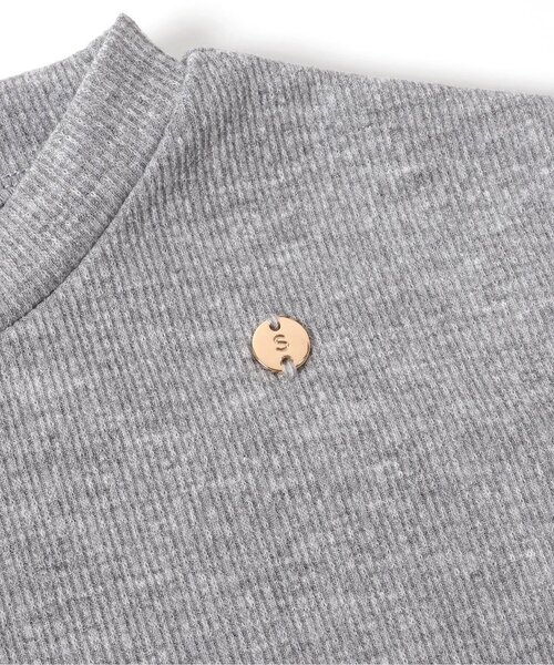 apres les cours（アプレレクール）の「レースフリル切り替えリブ長袖Tシャツ（Tシャツ/カットソー・キッズ・グレー/ブラック・80/90/100/110/120/130/140）」の14枚目の写真