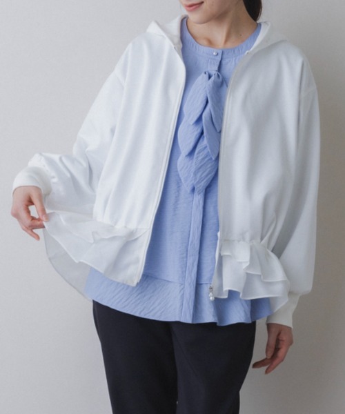 Sono（ソーノ）の「【SONO/ソーノ】[French Terry]　エアリーペタルフーディ（Tシャツ/カットソー・レディース・グレー/ホワイト/ブラック・F）」の2枚目の写真