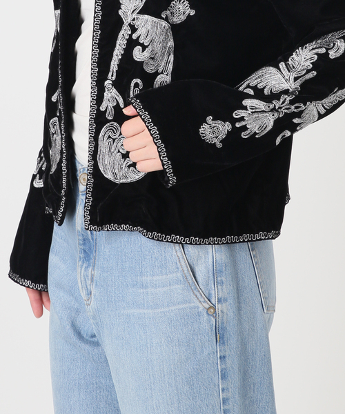 IENA(イエナ)の「COUTURE D'ADAM/クチュールドアダム Velvet Embroidery JK 26AW-200(その他アウター・レディース・ブラック・38)」の13枚目の写真