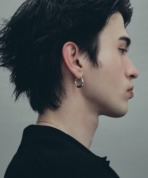 whoseA(フーシー)の「【silver925】 Moon Hoop Pierce / ムーンフープピアス(ピアス(両耳用)・メンズ・シルバー・FREE)」の2枚目の写真