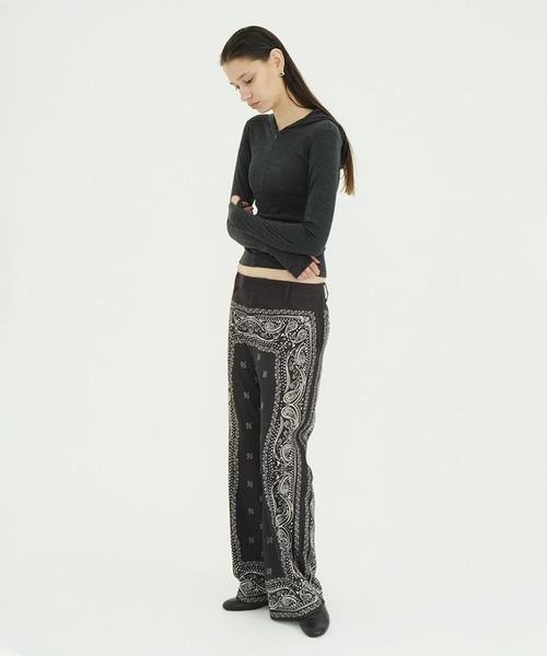 CLANE(クラネ)の「LOW WAIST BANDANA PANTS(その他パンツ・レディース・ホワイト/ブラウン・2/1)」の12枚目の写真