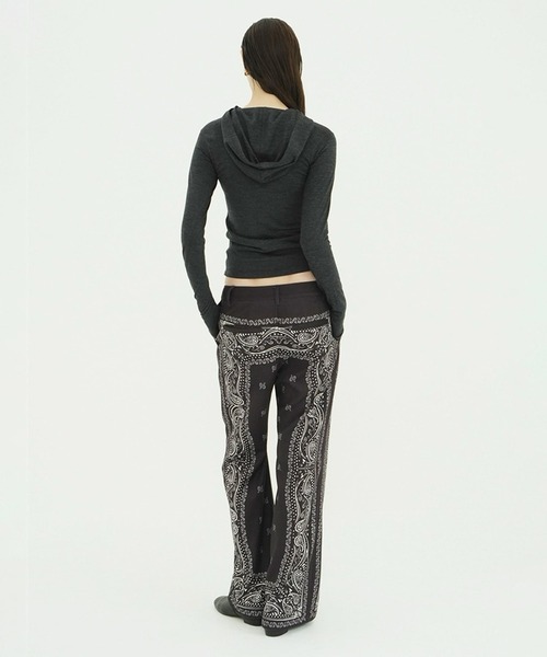 CLANE(クラネ)の「LOW WAIST BANDANA PANTS(その他パンツ・レディース・ホワイト/ブラウン・2/1)」の13枚目の写真