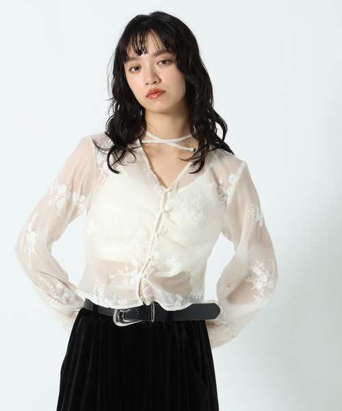 PAGEBOY(ページボーイ)の「アソートリボンギャザーブラウス(シャツ/ブラウス・レディース・ブラック/オフホワイト/レオパード・FREE)」の4枚目の写真