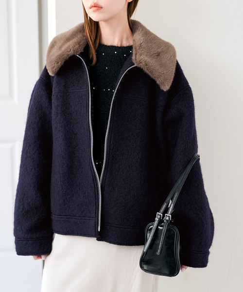 U by SPICK&SPAN（ユーバイスピックアンドスパン）の「バックギャザーウールシャギーブルゾン（その他アウター・レディース・ネイビー/グレー・FREE）」の2枚目の写真