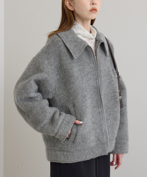 U by SPICK&SPAN（ユーバイスピックアンドスパン）の「バックギャザーウールシャギーブルゾン（その他アウター・レディース・ネイビー/グレー・FREE）」の8枚目の写真