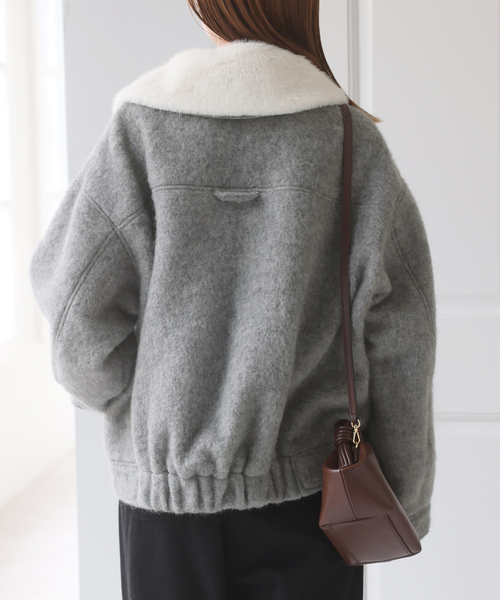 U by SPICK&SPAN（ユーバイスピックアンドスパン）の「バックギャザーウールシャギーブルゾン（その他アウター・レディース・ネイビー/グレー・FREE）」の3枚目の写真