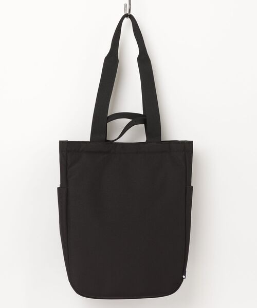 incase(インケース)の「INCO500103-BLK Incase Grid 2-Way Tote Bag - Black(ショルダーバッグ・メンズ・ブラック・ONE SIZE)」の22枚目の写真