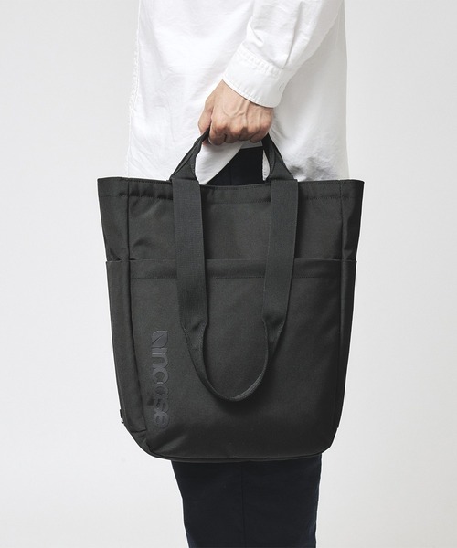 incase(インケース)の「INCO500103-BLK Incase Grid 2-Way Tote Bag - Black(ショルダーバッグ・メンズ・ブラック・ONE SIZE)」の11枚目の写真