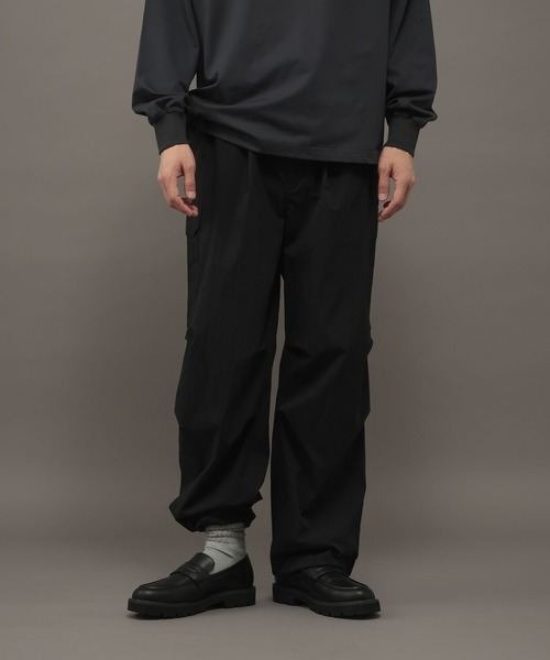 LAKOLE(ラコレ)の「TECHタフナイロンカーゴパンツ / 1060186(その他パンツ・メンズ・カーキ/ブラック・X-LARGE/LARGE/MEDIUM)」の2枚目の写真