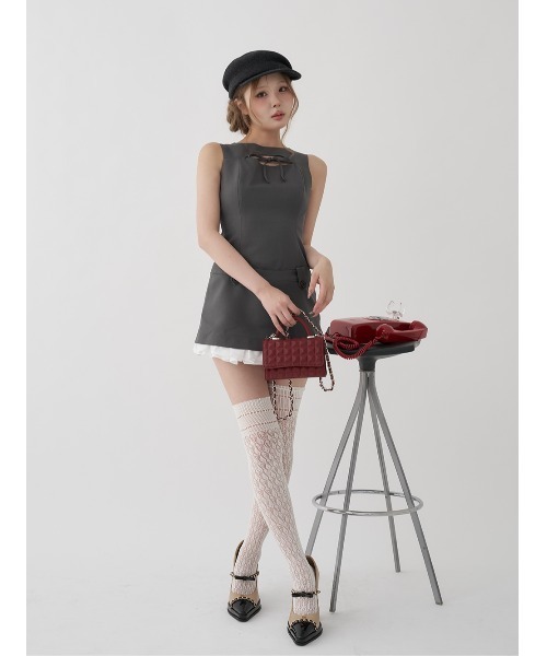 Darich(ダーリッチ)の「Autumn Graceフリルミニワンピース(ワンピース・レディース・グレー/ベージュ/ブラウン/ピンク/ブラック・FREE)」の6枚目の写真