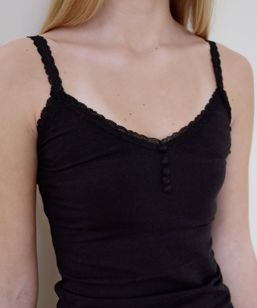 ROSEFRANTZ（ロゼフランツ）の「Button Lace Sleeveless [Black]（Tシャツ/カットソー・レディース・ブラック・SMALL/MEDIUM/X-SMALL）」の5枚目の写真