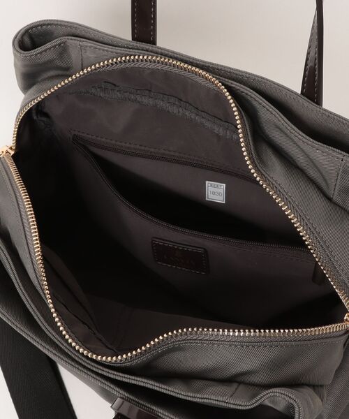 LANVIN en Bleu(ランバンオンブルー)の「マルク ハンドバッグ(ハンドバッグ・レディース・ネイビー/ダークグレー/ブラック・FREE)」の7枚目の写真