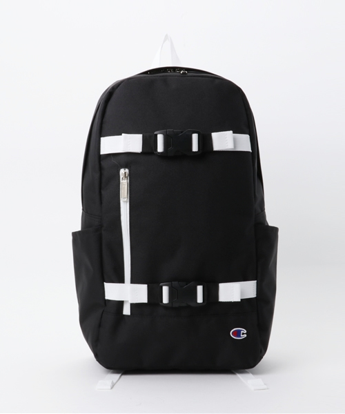 Champion（チャンピオン）の「【チャンピオン　デンケン】　スクエアなスタイリングのミドルサイズデイパック　/　52892（バックパック/リュック・メンズ・ネイビー/ブラック/ブラック×ホワイト・FREE）」の3枚目の写真