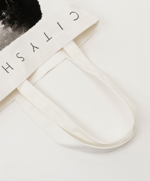 CITYSHOP(シティーショップ)の「CITYSHOP ORIGINAL TOTE DELICATESSEN(トートバッグ・ホワイト・FREE)」の4枚目の写真