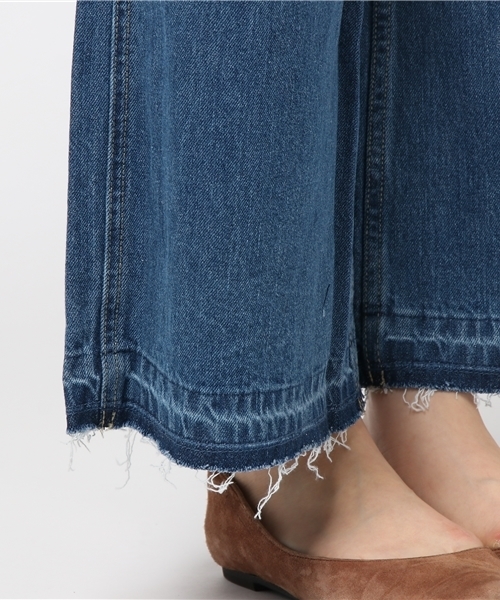 koe（コエ）の「サイド切替カットオフデニムワイドパンツ（デニムパンツ・レディース・ライトインディゴブルー・L/S/M）」の8枚目の写真