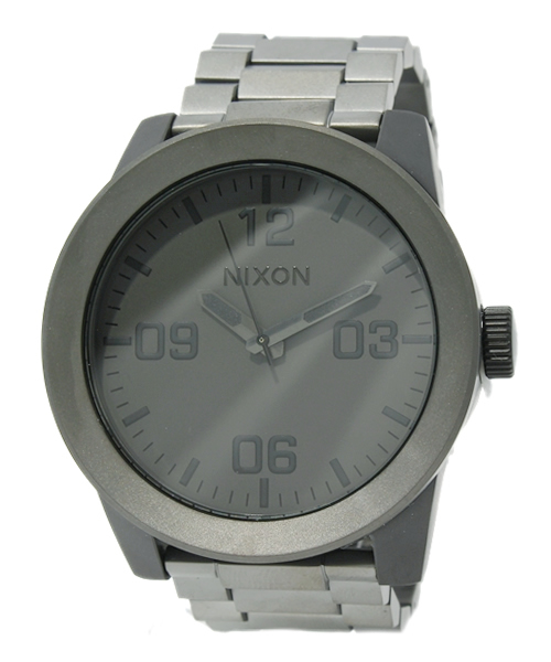 NIXON（ニクソン）の「THE CORPORAL SS（アナログ腕時計・メンズ・ブラック系その他/グレー系その他/ブラック/ゴールド/ゴールド系その他/ガンメタ/ブラック×ゴールド/ブルー系その他/その他/バーガンディー/ブラック×ホワイト/ダークブルー/その他2/その他3・FREE）」の4枚目の写真