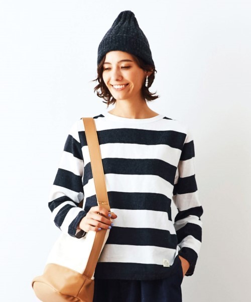 and myera(アンド マイラ)の「and myera 布はくのボーダーTトップス/カットソー(Tシャツ/カットソー・レディース・ホワイト×ブラック・LARGE/MEDIUM/SMALL/X-LARGE)」の1枚目の写真