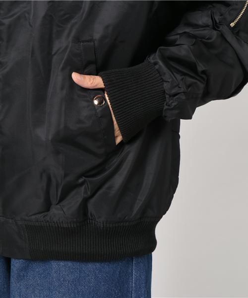 onespo（ワンスポ）の「ロングスリーブMA-1（MA-1・レディース・ブラック/ダークグリーン/レッド/ライトピンク・M）」の6枚目の写真