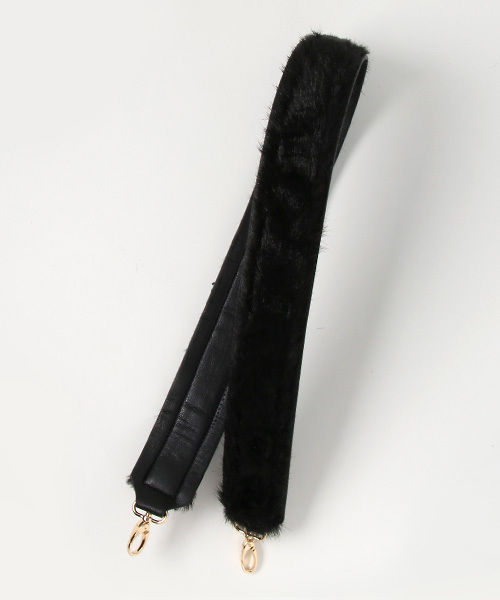 KOBE LETTUCE（コウベレタス）の「フェイクファーバッグストラップ（ハンドバッグ・レディース・ブラック/ベージュ/アイボリー/ボルドー・FREE）」の5枚目の写真