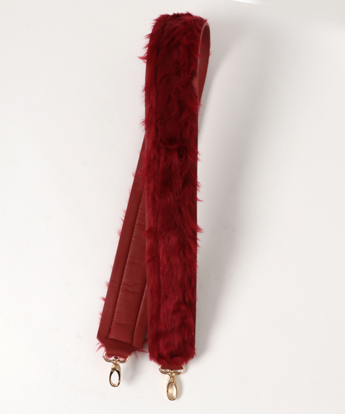 KOBE LETTUCE（コウベレタス）の「フェイクファーバッグストラップ（ハンドバッグ・レディース・ブラック/ベージュ/アイボリー/ボルドー・FREE）」の4枚目の写真