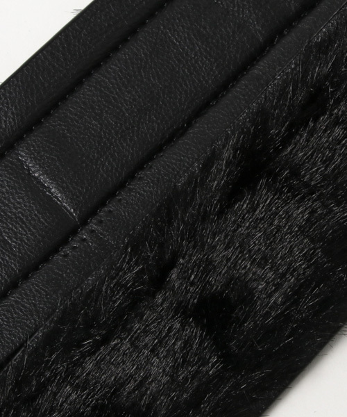 KOBE LETTUCE（コウベレタス）の「フェイクファーバッグストラップ（ハンドバッグ・レディース・ブラック/ベージュ/アイボリー/ボルドー・FREE）」の8枚目の写真