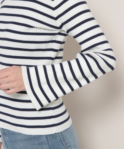 PAGEBOY(ページボーイ)の「袖フレアリブプルオーバー(Tシャツ/カットソー・レディース・ライトグレー/オフホワイト/ブラック系その他/ブラック・FREE)」の12枚目の写真